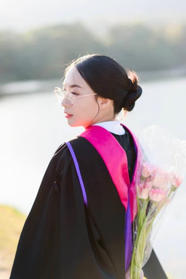 ผลงานรับปริญญา โดย Patsu4to ภาพที่ 2