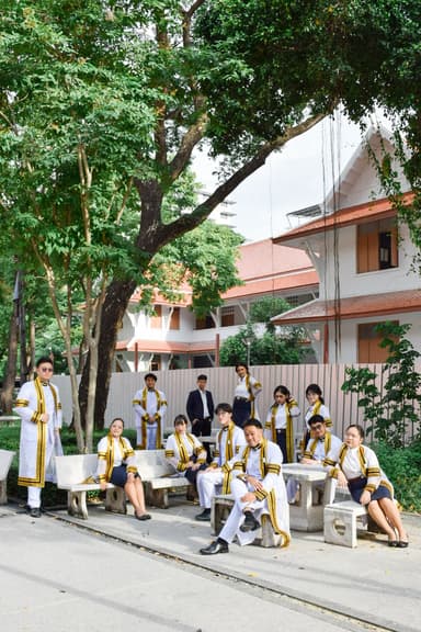 ผลงานรับปริญญา โดย Earn @Fotopuski ภาพที่ 3
