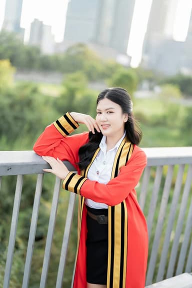 ผลงานรับปริญญา โดย PeyuttFoto ภาพที่ 3