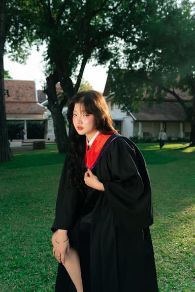 ผลงานรับปริญญา โดย bk_is_bankk ภาพที่ 1