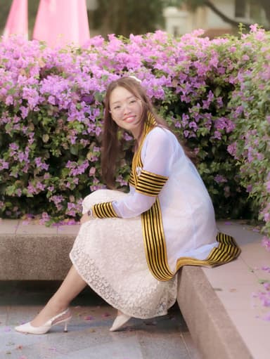 ผลงานรับปริญญา โดย Mmilkiphoto ภาพที่ 1