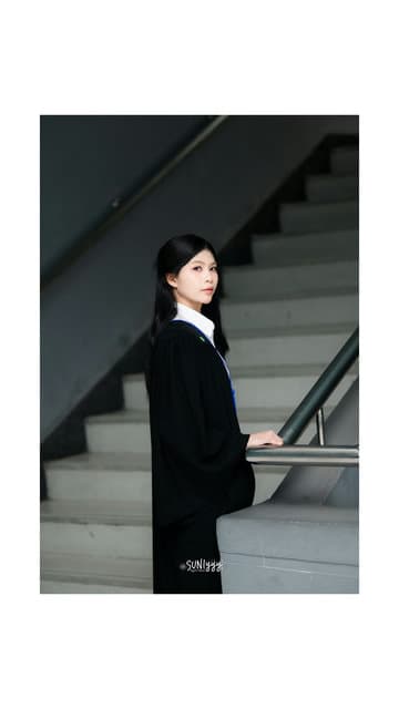 ผลงานรับปริญญา โดย Sunlyyy ภาพที่ 2