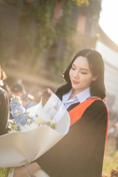 ผลงานรับปริญญา โดย Portfoli-oat ภาพที่ 1