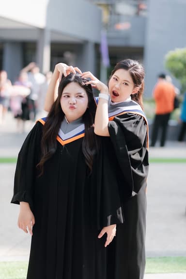 ผลงานรับปริญญา โดย Nookphoto ภาพที่ 4