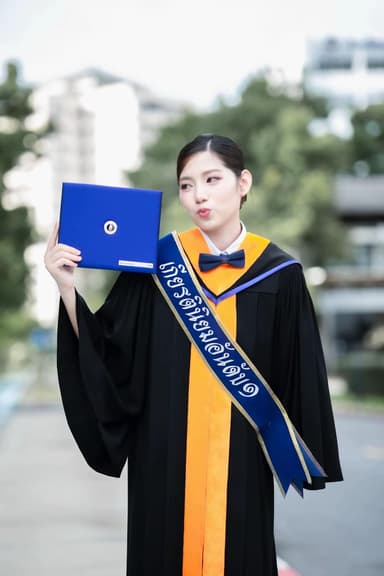 ผลงานรับปริญญา โดย Nbkphoto ภาพที่ 1