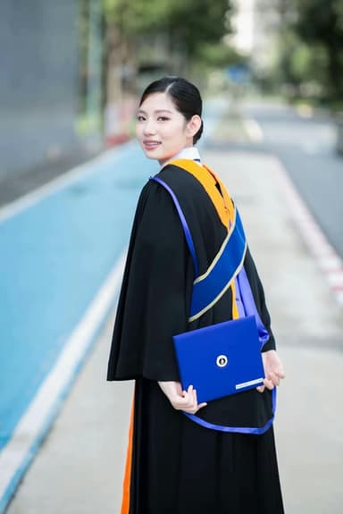 ผลงานรับปริญญา โดย Nbkphoto ภาพที่ 2