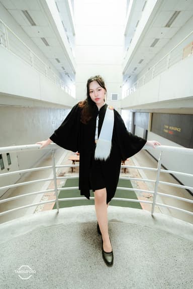 ผลงานรับปริญญา โดย TaBenzFoTo ภาพที่ 1