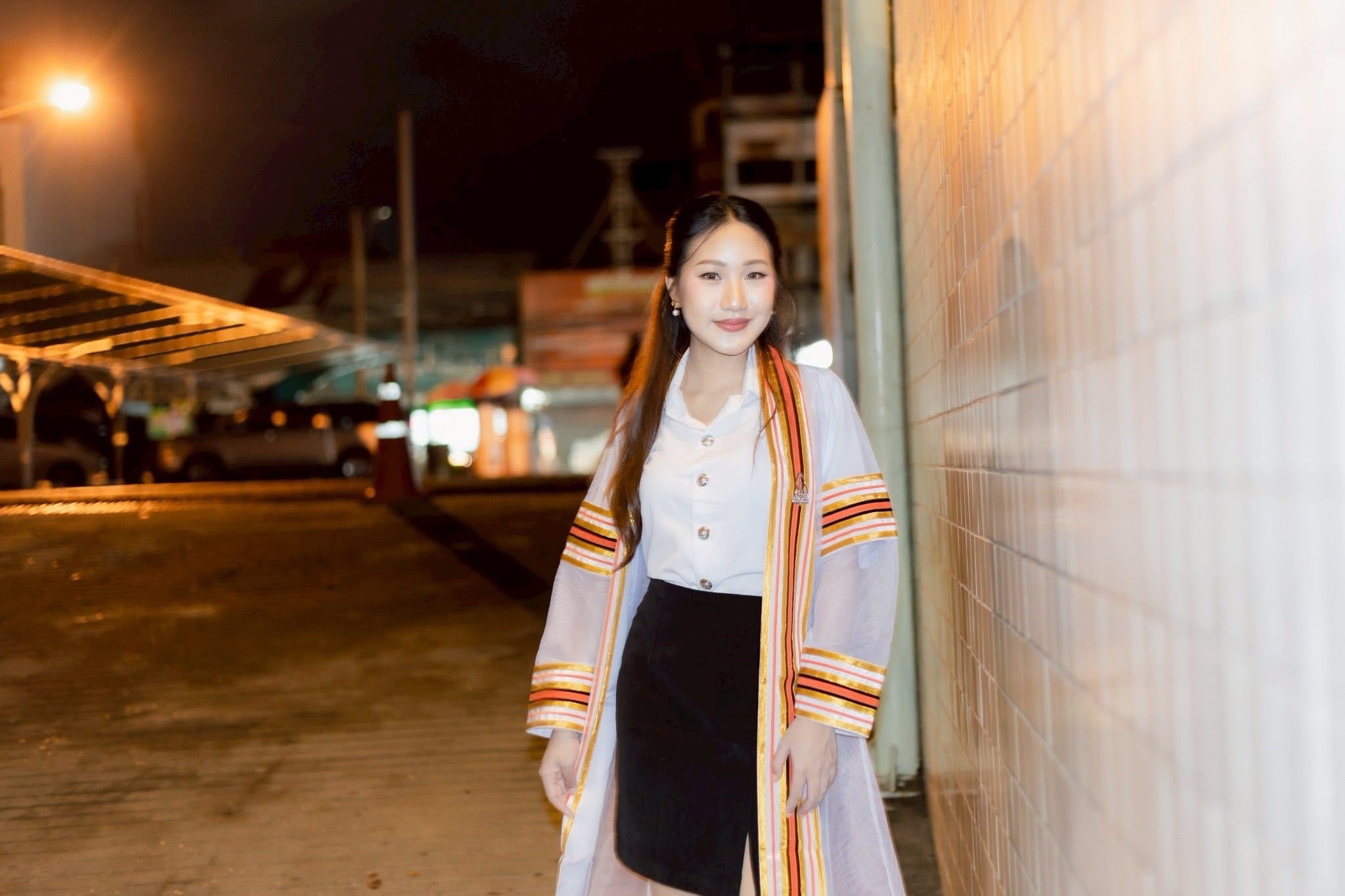ผลงานรับปริญญา โดย Nobenlyy Photo