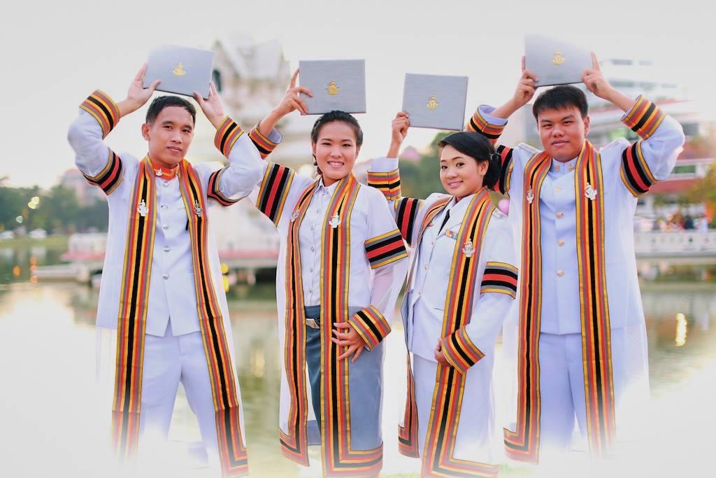 ผลงานรับปริญญา โดย ArwutphotoD