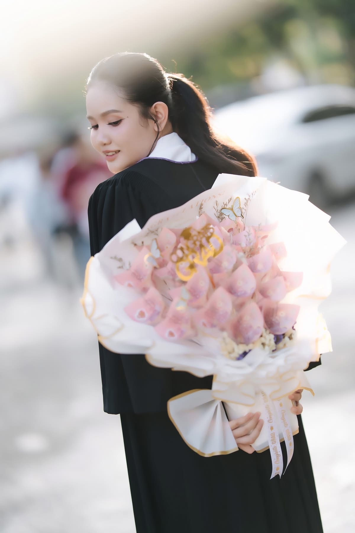ผลงานรับปริญญา โดย BANK_MA_llSJ